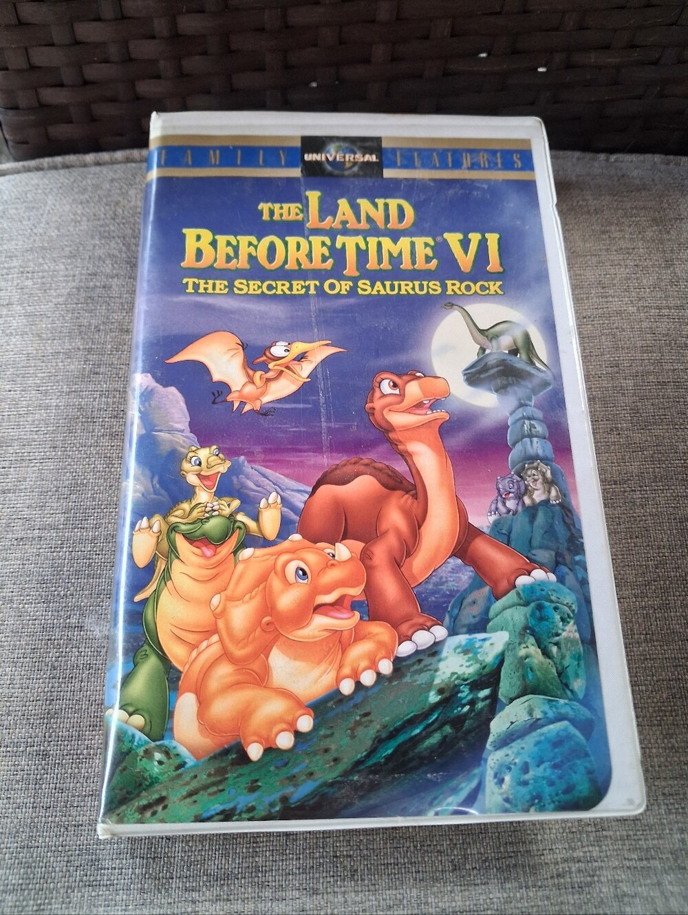 Vintage Universal Studios The Land Before Time VI Secret Of Saurus Rock VHS
